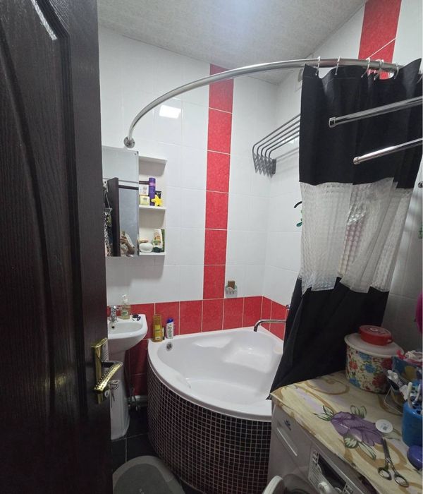 Метро Чиланзар 16кв 2в3 ком чистая квартира