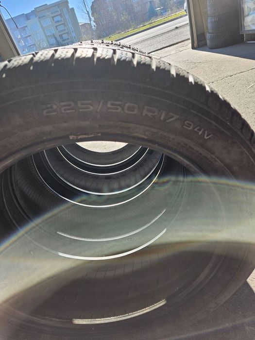 Гуми Nokian Runflat