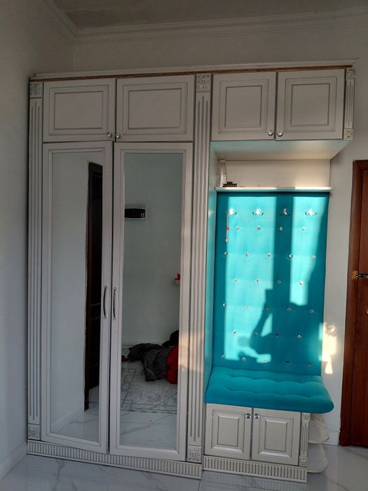 Продам Прихожку отличном состояние