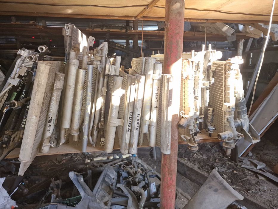 Радиатор диффузор телевизор в отличном состоянии