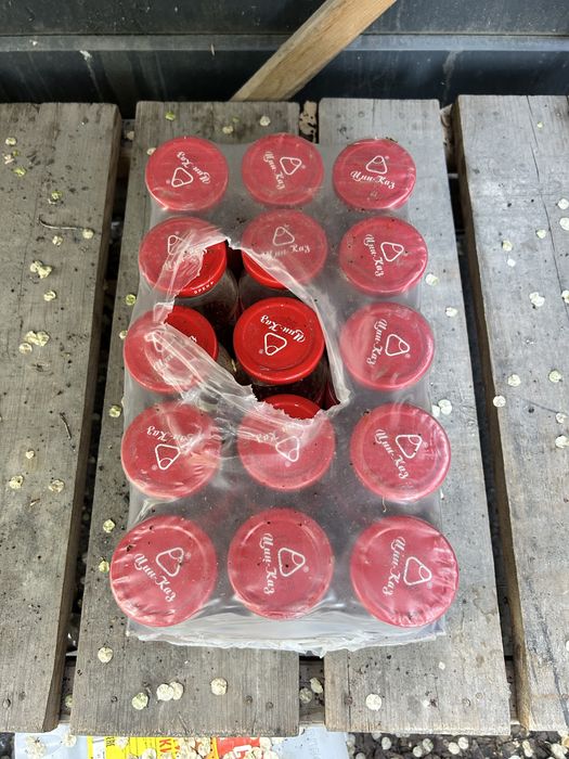 Банки под маринады ,салаты