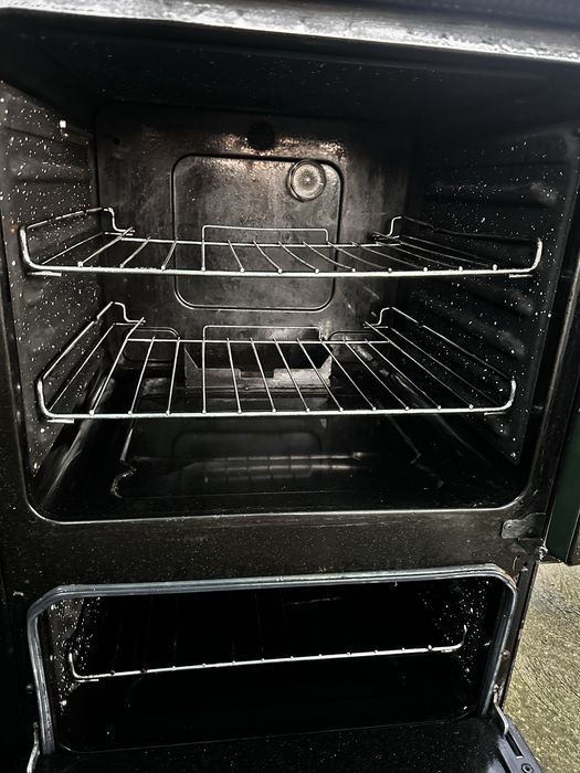 Продавам готварска печка RANGEMASTER