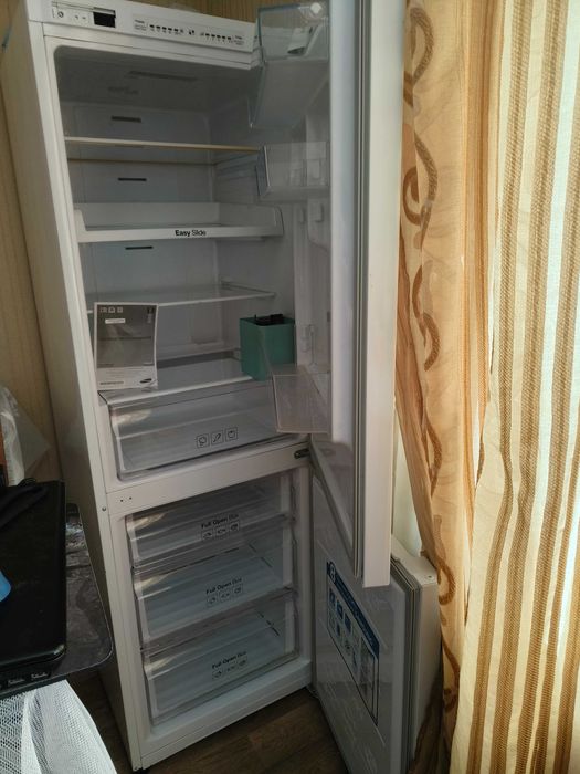 Холодильник Самсунг