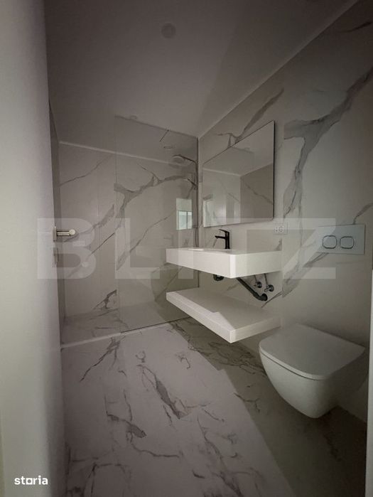 Apartament 3 camere, lux, parcare, zona UMF