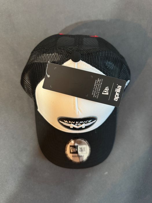 Sapca New Era din plasa Aprilia Maverick Negru