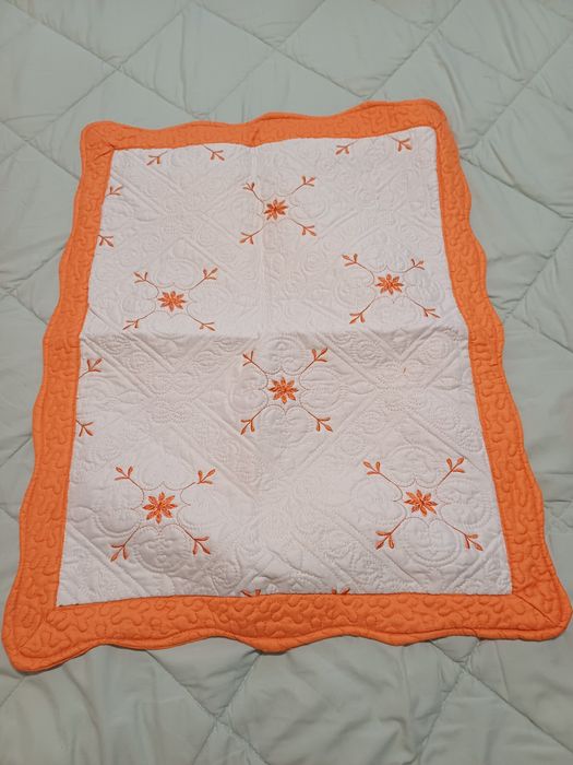 Set cuvertura de pat+2 fete de perna