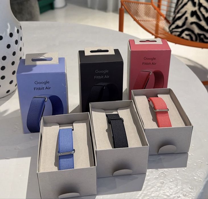 Google Fitbit Air — новый фитнес-браслет