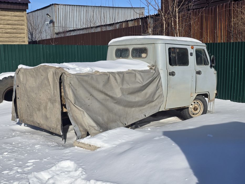 Продается ДВА Уаза по  800.000