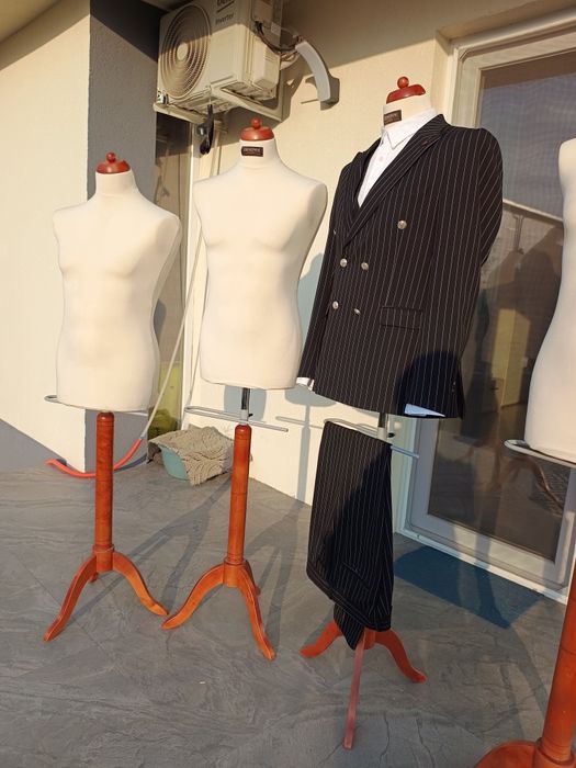 Inchiriez manechin / manechine ( bust ) pentru evenimente