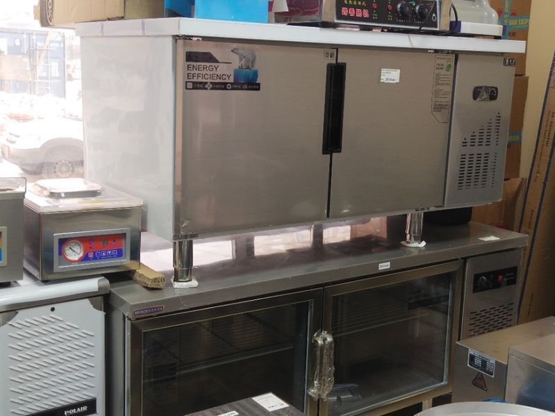 Стол холодильный Стол холодильник