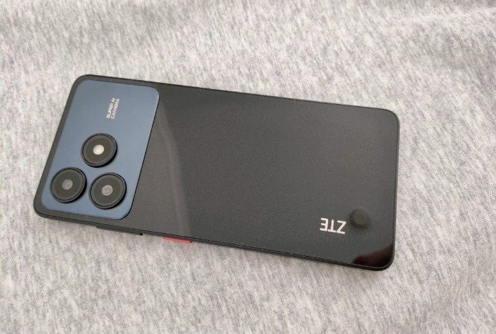 ZTE A36 6/64GB .