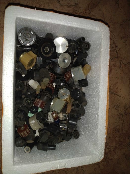 Продам радиодетали те что в описании.