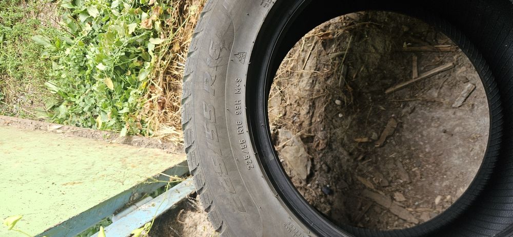 Pirelli 225/55/16