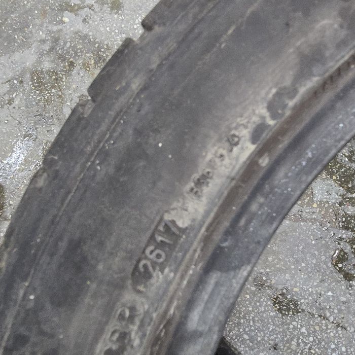 2x 225/45/17 VARA DUNLOP Stare ca noi