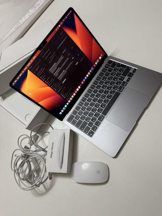 Ноутбук Apple MacBook Air 13