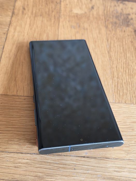 Samsung S22 Ultra Green, части, проблем платка.