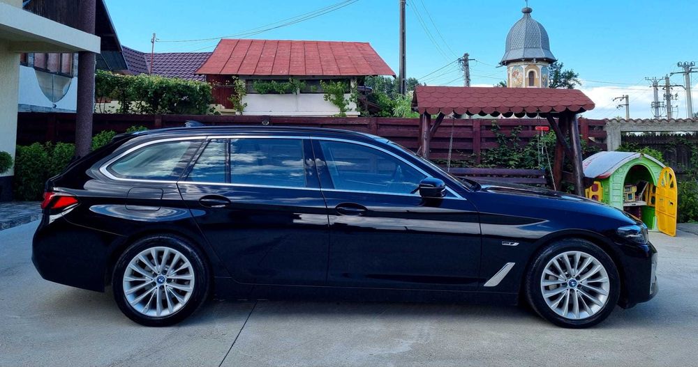 BMW 5 Series 2022 — imagine 3