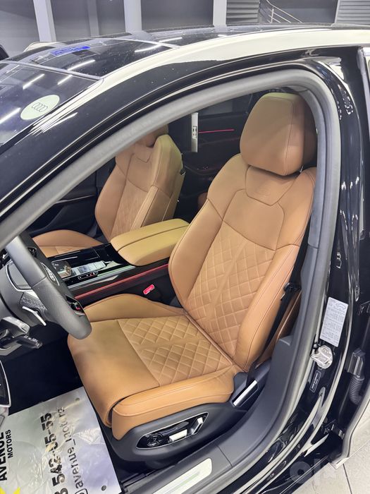 Продается Audi S8 2025
