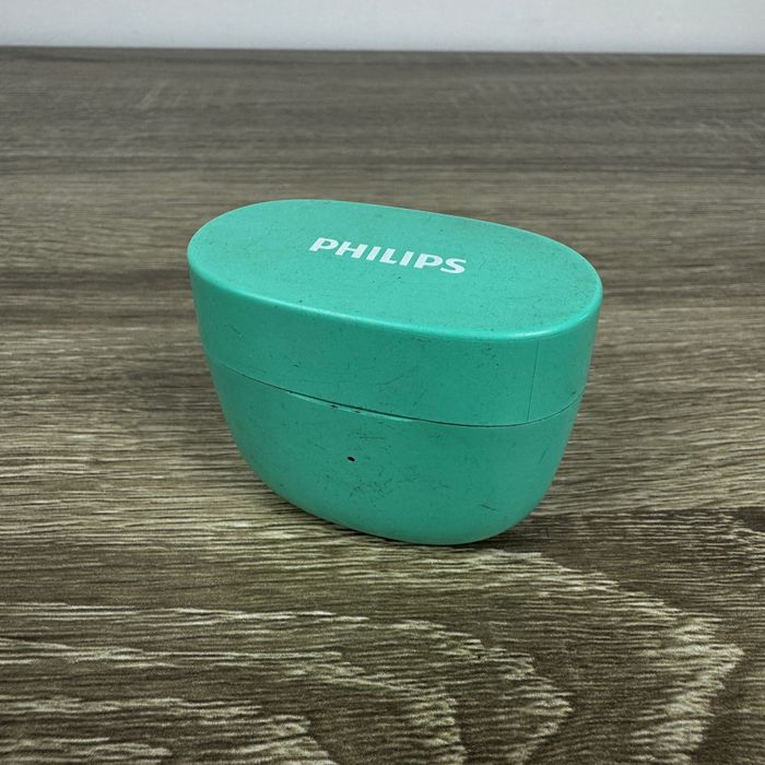 Безжични слушалки Philips TAT2206 с кейс – едната не се свързва