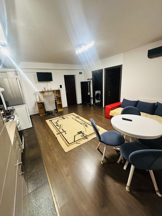 Inchiriez apartament, Baciu , Zona Petrom