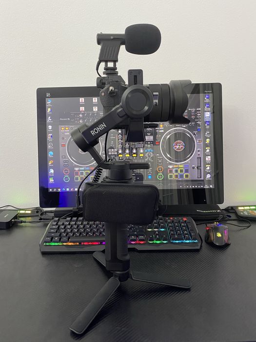 Sony A7 ii фотоаппарат, стабилизатор Ronin SC, Mic, Light.