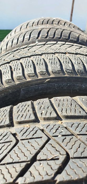 Anvelope iarna 225/55/17 97H M+S BMW