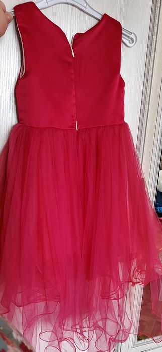 Платье праздничное