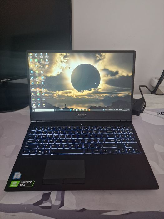 Laptop Lenovo Legion y530