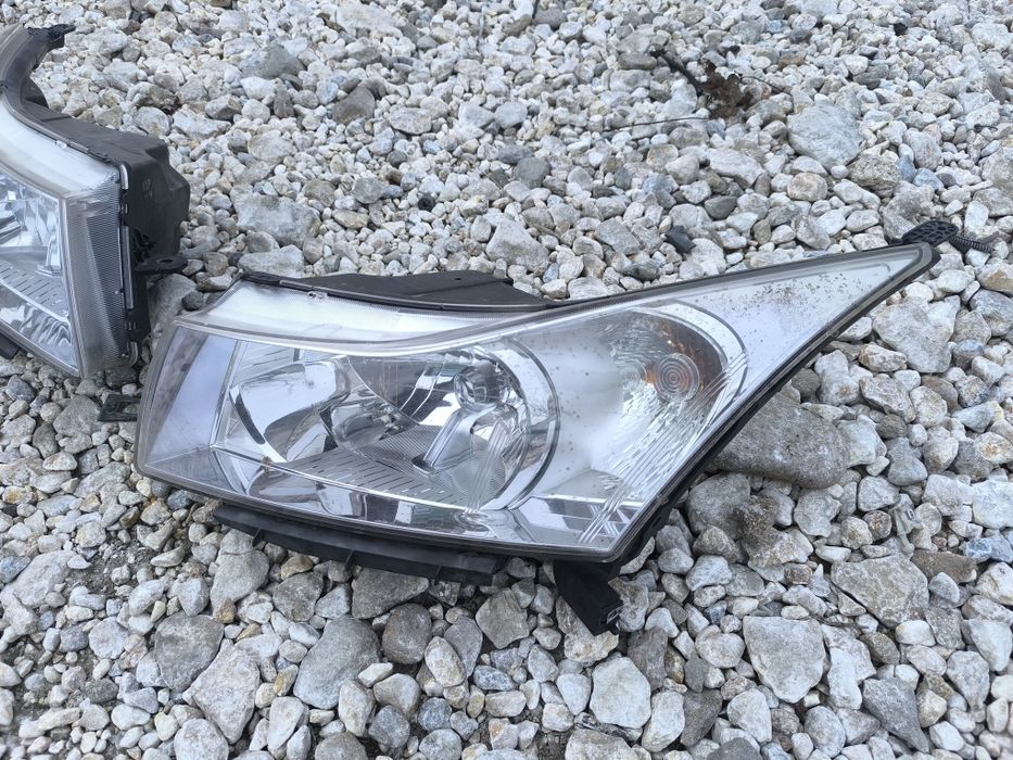 Фарове Chevrolet Cruze 2011г.