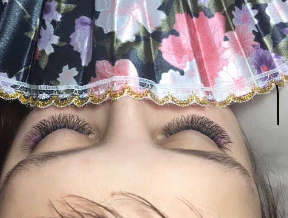 Мастер наращивания ресниц