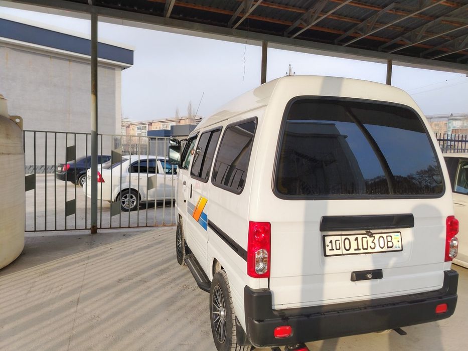 Avtomobil Damas 2025