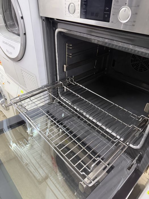 Фурна Bosch 70литра с телескопични водачи  Germany Гаранция