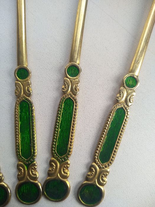 Ложки кофейные продам