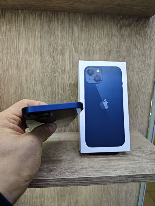 iPhone 13 128gb АКБ 100% без ремонт