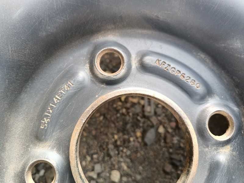 Продам оригинальные металлические диски на Ford