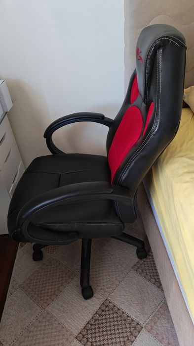 Scaun de gaming Genesis Nitro piele