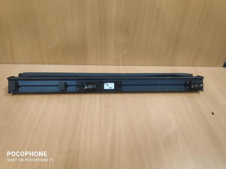 Предпазна мрежа за куче - преграда Volvo V50 2009г.