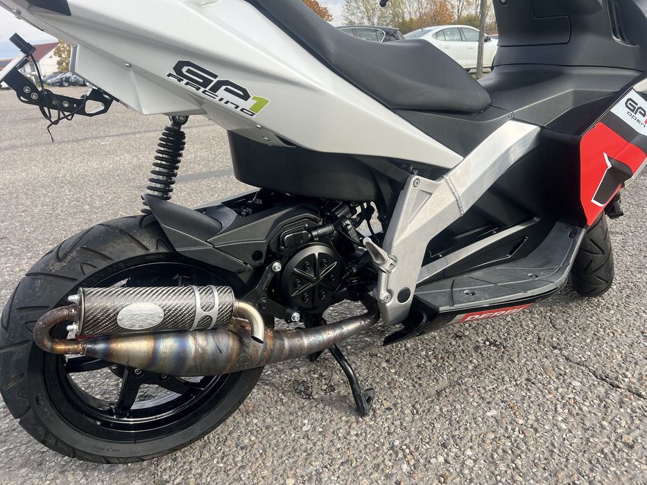 Vand scuter Derbi GP1 49 cc