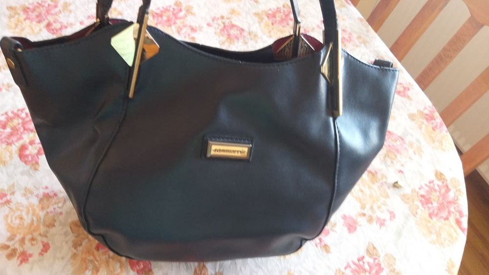 Дамски кожени чанти