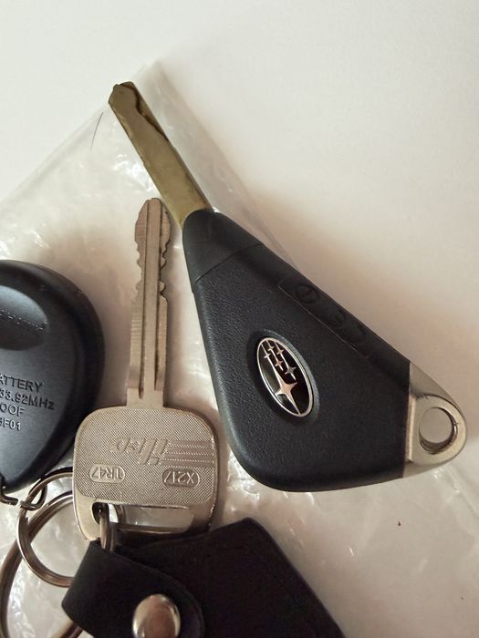 Ключи Subaru Toyota Tomahawk оригинал