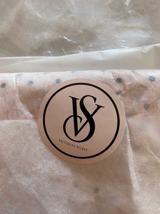 Chiloti Victoria's Secret