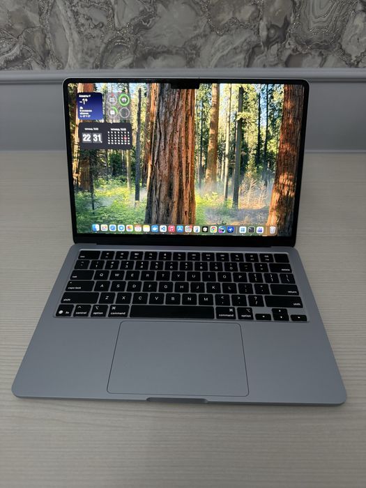 Macbook air m4 16/256