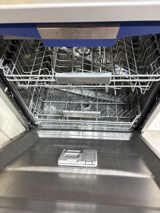 Продам посудамоечную мсшину