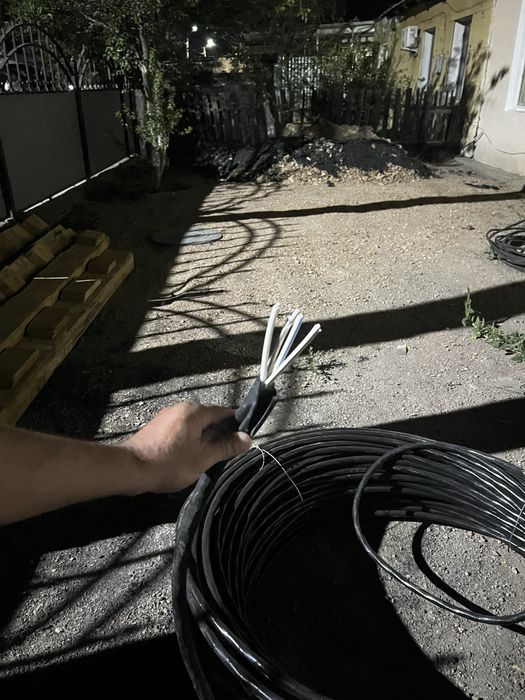 Продам кабель 300 метр