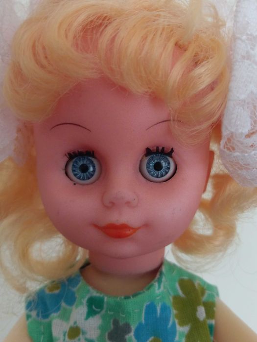 Кукла колекционерска