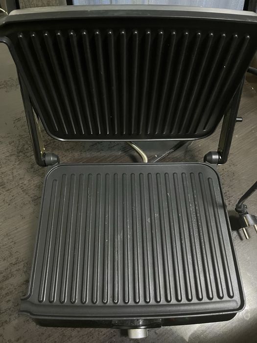 Грильница Maxwell