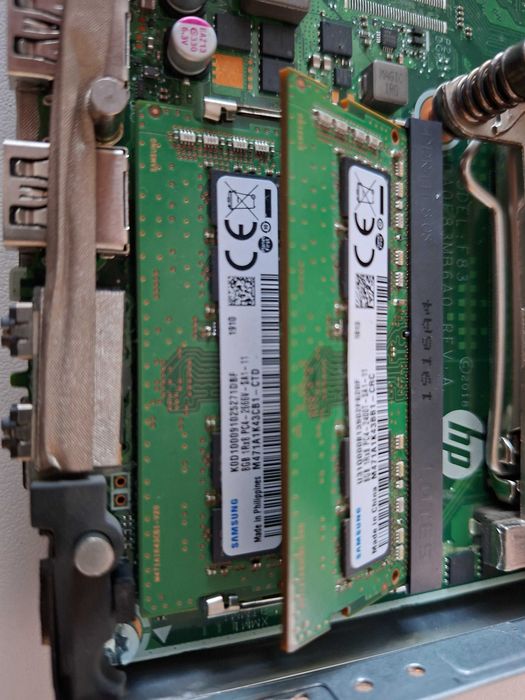 Компютър HP EliteDesk 800 G4 Desktop Mini (DM) 65W