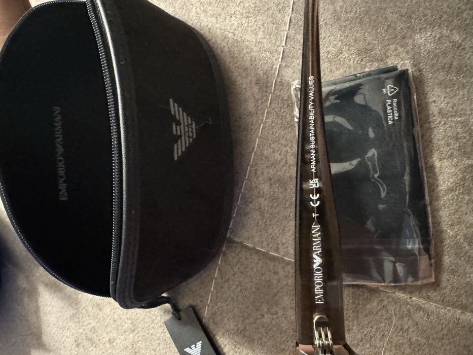 Ochelari de soare Armani