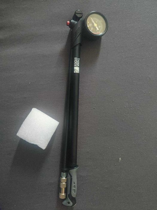 Pompa suspensie / furca aer