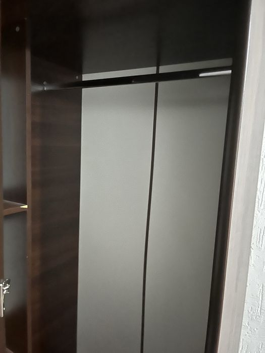 Шкаф угловой